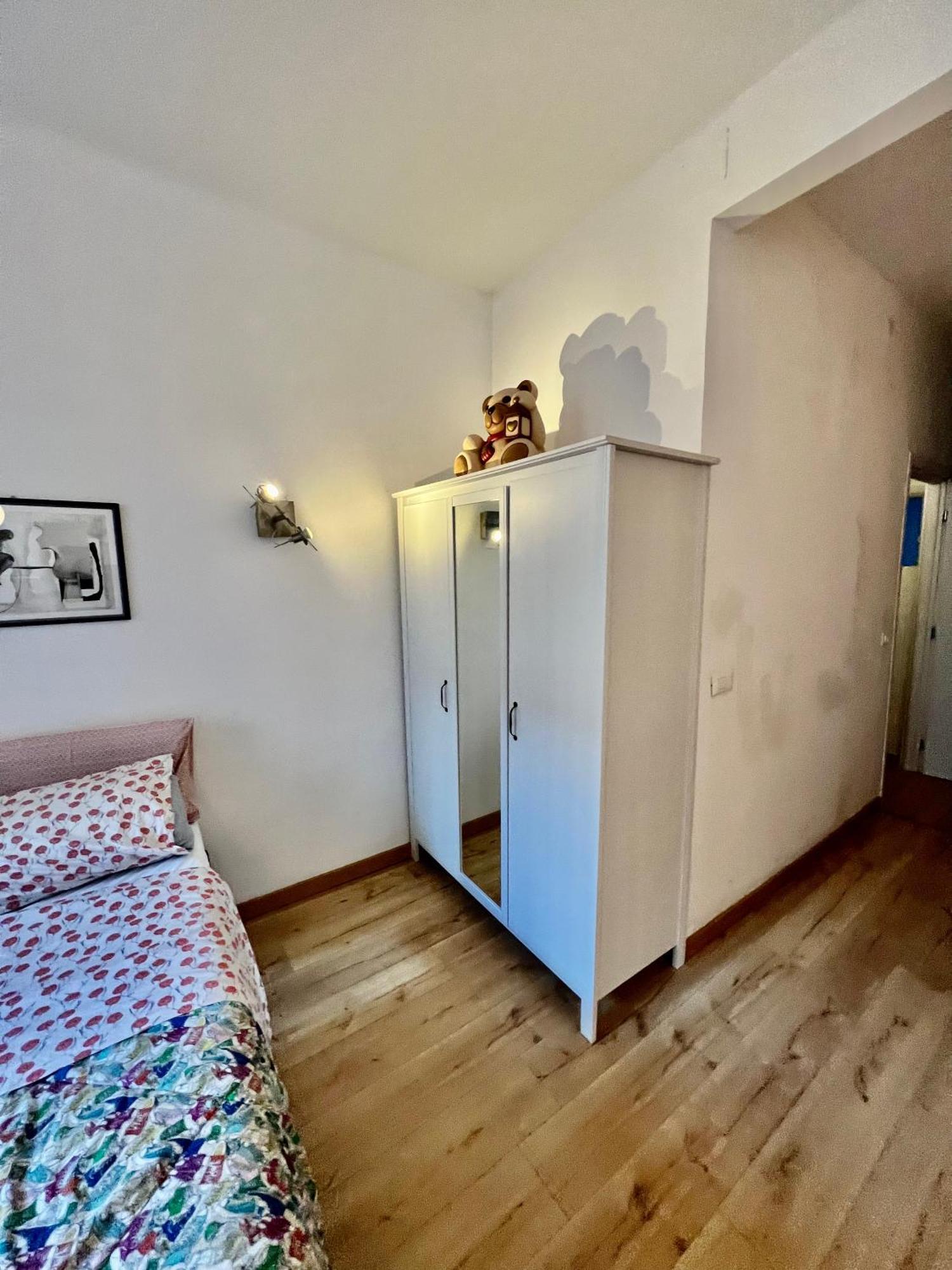 Alla Scalinata Del Teatro Rossetti Confort Suites Parcheggio 的里雅斯特 外观 照片